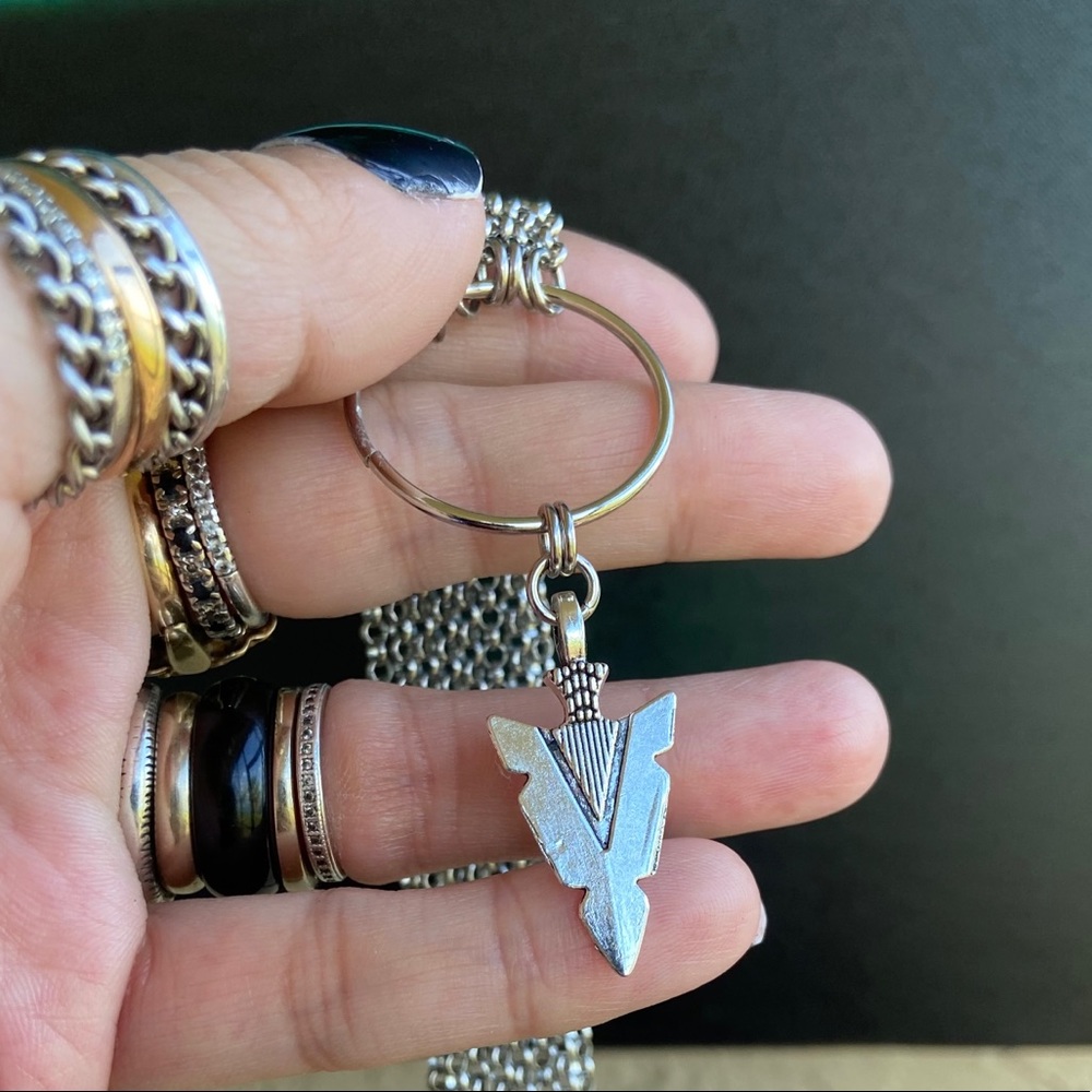 Silver arrow set . Boho Arrow chocker choker necklace + matching earrings - Picture 5 of 9